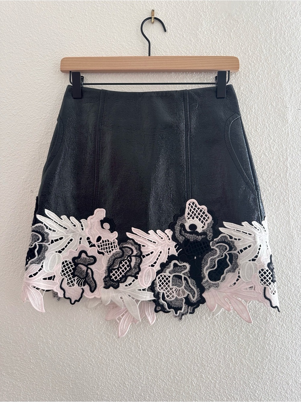NWT 3.1 PHILLIP LIM Black Leather Mini Skirt with Pink & White Floral Lace Trim